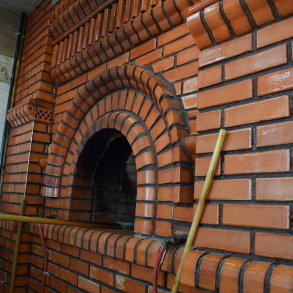 Smooth Decoration Red Brick - D1N - Al Diyar - Bricks And Cladding ...