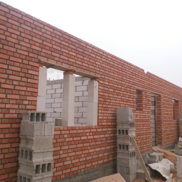 Solid 1 - Red Smooth Brick - S1N - Al Diyar - Bricks And Cladding Brick ...